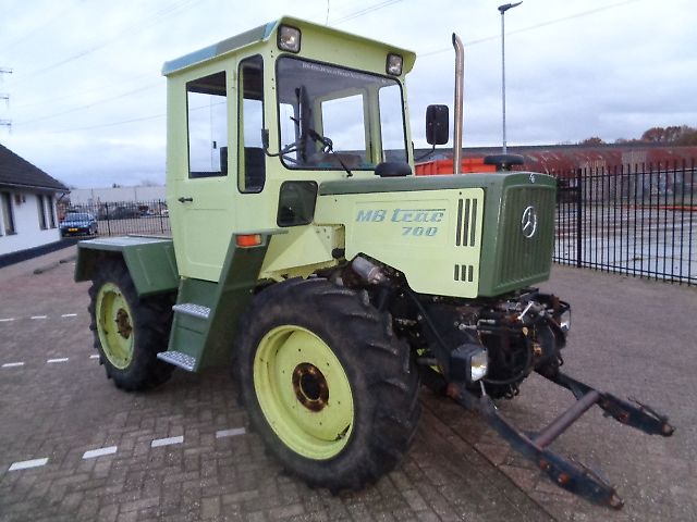 Mercedes-Benz mb 700 Tractors Used in 5688 XH Oirschot ...